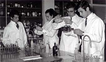 Chemistry lab, 1969-70